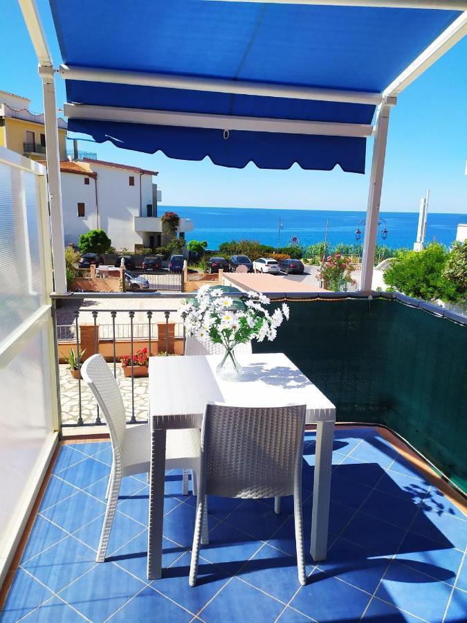 La Terrazza Sul Mare Hotel มารีนาดีกาเมโรตา ภายนอก รูปภาพ